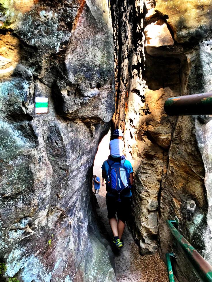 39173302_1814183375333217_6239910538407575552_n