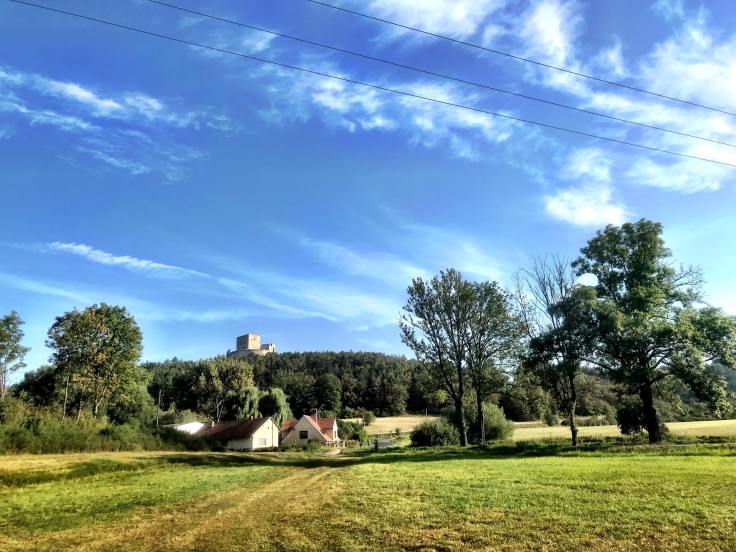 39608467_241053076550865_8072865815696769024_n