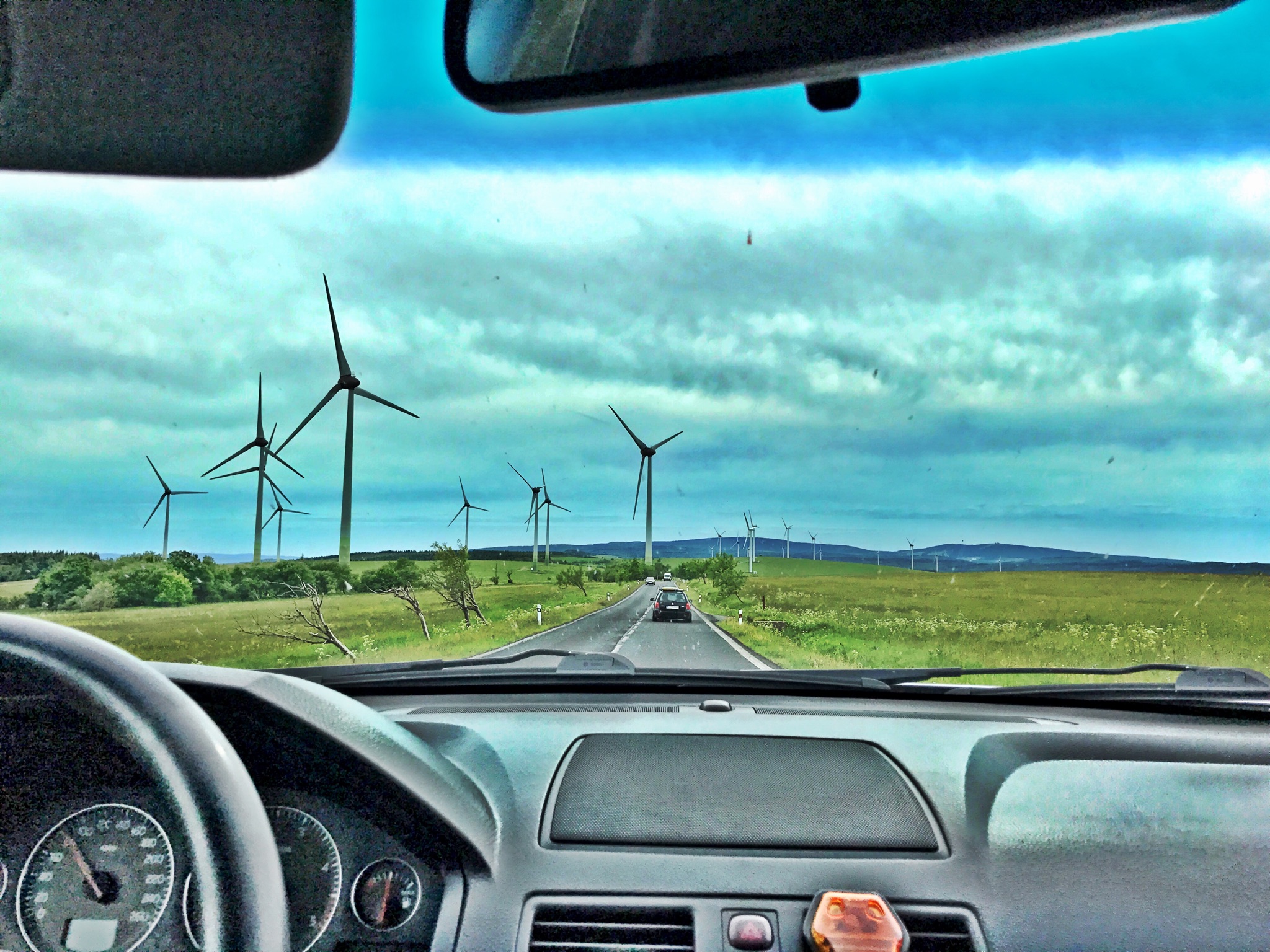 9DB21D28-9E82-4BB1-BBF6-DE638A0A4896