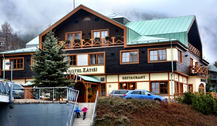 01CE52AE-E80A-4AD2-870E-F7D2337A9D01