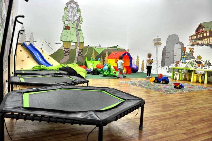 FAEC8F3A-DEFE-4745-9D84-A07DFE7FCAB9