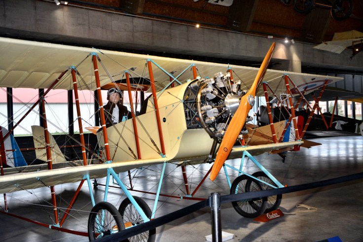 7F77B676-3E15-4D54-92F9-67285928CF7E