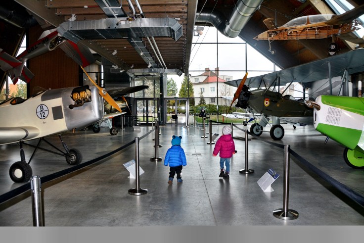 E6211767-3209-44E2-A411-6554C6B3DBCF